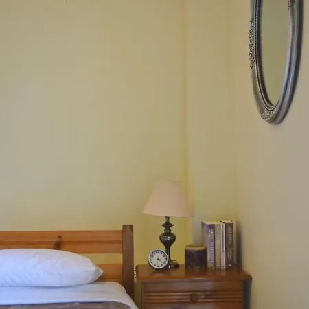 Stelios Apartment *